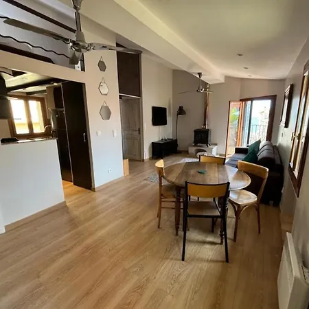 Appartement lumineux vue mer calme au cœur du viel Antibes clim neuve * Antibes